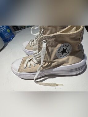 Converse Chuck Taylor All Star Move High Tops 🤍